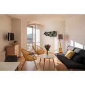 Sunny Apartment in Modřany by Prague Days