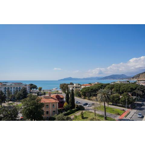 025 - Casa PANORAMICA 90metri dalla SPIAGGIA con VISTA MARE e Terrazzo in Centro