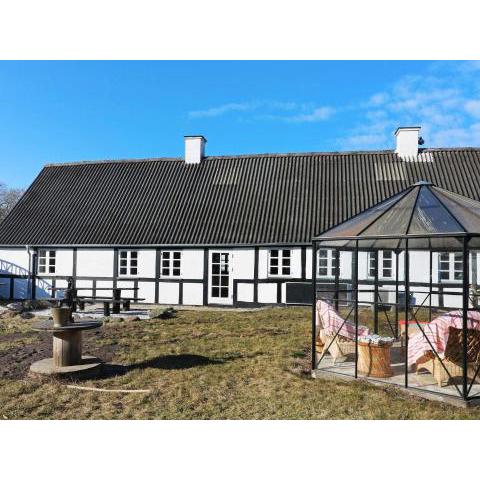 10 person holiday home in Hadsund