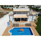 #102 Clube Albufeira villa with private pool & garden