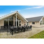 12 person holiday home in Hasselberg