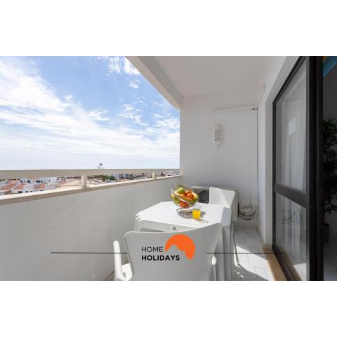 #189 Janelas do Mar Monte Flat by Home Holidays