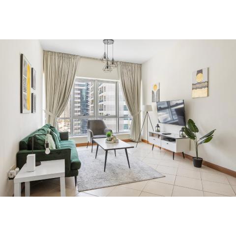 1BR Marina Diamond 1 near Sobha metro