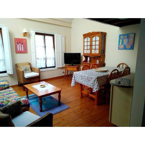 2 bedrooms appartement at Llanes 200 m away from the beach with wifi