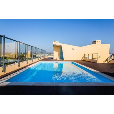 2Bed with Rooftop Pool in Marina Village - Olhão