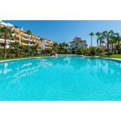 2BR Calanova Grand Golf - WIFI/AC/POOL