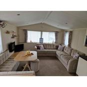 3 Bed hideaway @ Weymouth Bay