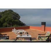 3 bedroom apartment in Aiguafreda, Begur. Terrace, panoramic views, pool. (Ref:H23)
