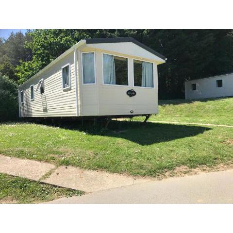 3 Bedroom Caravan KG46, Lower Hyde, Shanklin, Isle of Wight