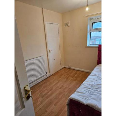 3 bedroom flat