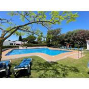 3BR Cozy Townhouse in Green Golf Area of Marbella.