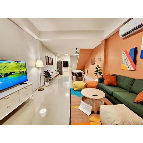 4 bedrooms, Private & Cozy house @ Walking Street
