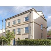 5 Bed Modern Cheltenham Town Centre Home