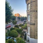 5 Delux Loft in Central Hove - 5 mins to the Beach