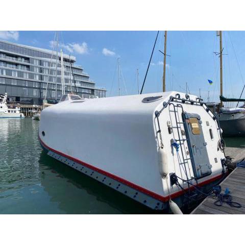 5 Star Ocean Village Marina Reconditioned RNLI Rig Life Boat