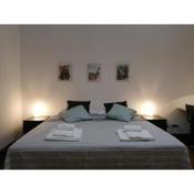 A Home in Genova Rooms & Suites