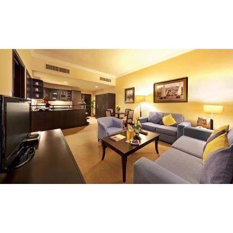 Al Manzel Hotel Apartments