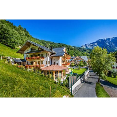 ALMHOF Alpin Apartments & Spa