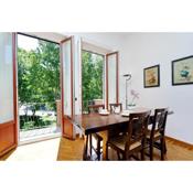 ALTIDO Fabulous Family Apt for 4 with Terrace next to Park