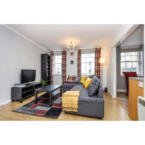 ALTIDO Heart Of Grassmarket 1-BR Apartment