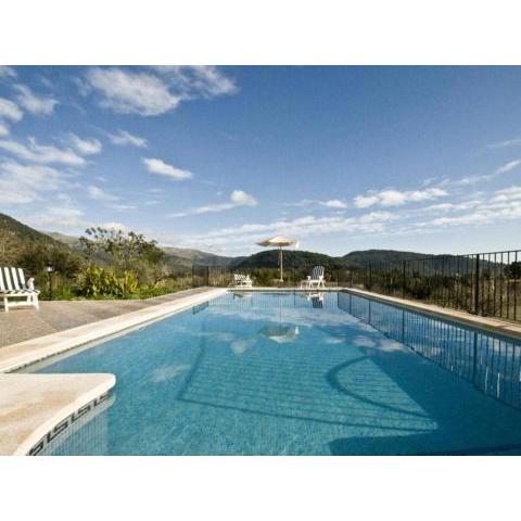 Amazing country house with panoramic views of the Tramuntana mountains