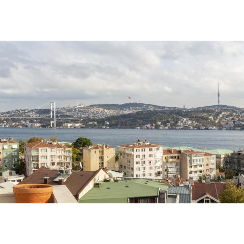 Amazing Flat with Terrace in Besiktas