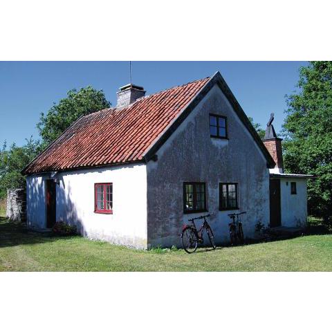 Amazing home in Fårösund w/ 2 Bedrooms