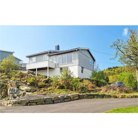 Amazing Home In Lyngdal With Wifi And 3 Bedrooms