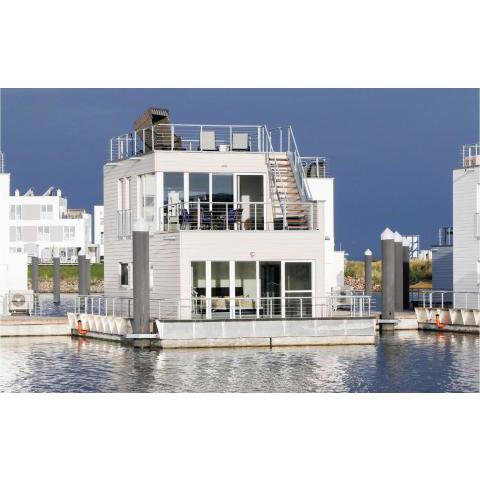 Amazing ship-boat in OstseeResort Olpenitz with 2 Bedrooms, Sauna and WiFi