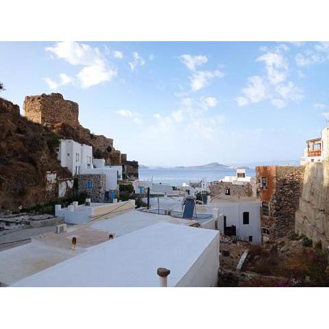 ancient, spacious and quiet stone house in Nisyros