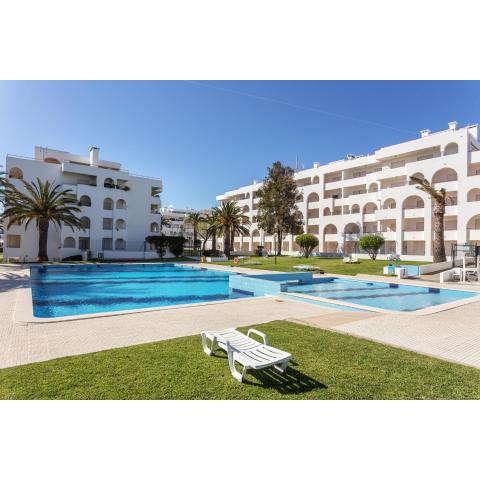 Andorinha 2 bedroom apart-close to the sea-Algarve