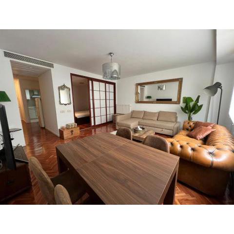 Apartamento en calle serrano a 1 minuto de la puerta de Alcalá