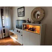 Apartamento en Luis Montoto, Nervión. Céntrico