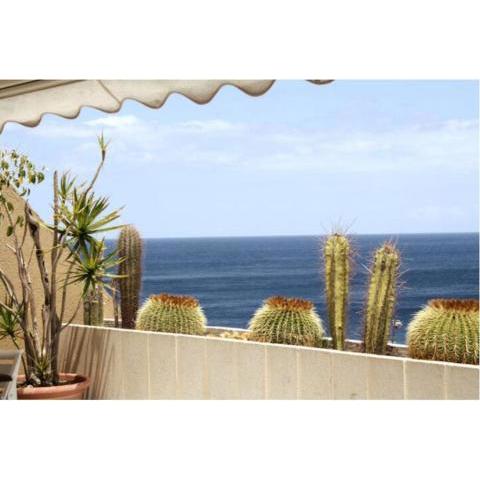 Apartamento frente al mar