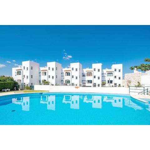 Apartamento T1 Carvoeiro c/piscina e a 300m Praia