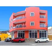 Apartamentos La Aldea Suites