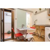 ApartEasy - Central Barcelona Studio Apartment