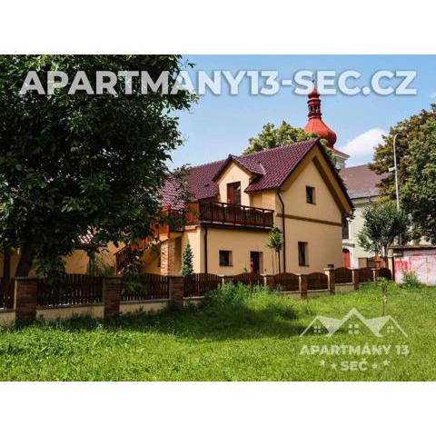 Apartmanový dům 13 Podkroví 1