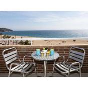 Apartment Caravela Beach by Interhome