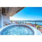 Apartment Ciovo with jacuzzi and view on Island