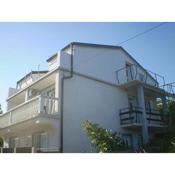 Apartment in Novi Vinodolski with sea view, balcony, air conditioning, Wi-Fi (3667-1)