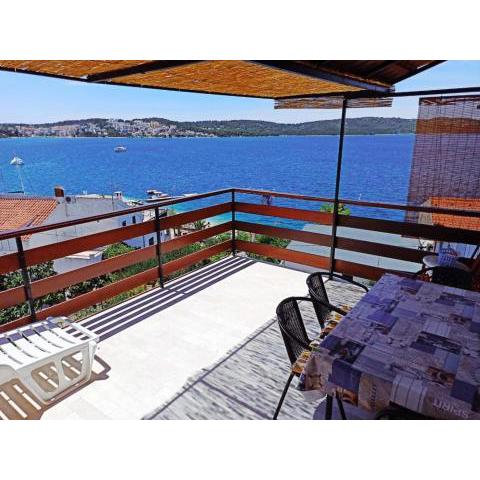 Apartment in Okrug Gornji with sea view, terrace, air conditioning, W-LAN 5045-1