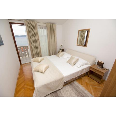 Apartment in Pisak with sea view, balcony, air conditioning, WiFi 3340-4