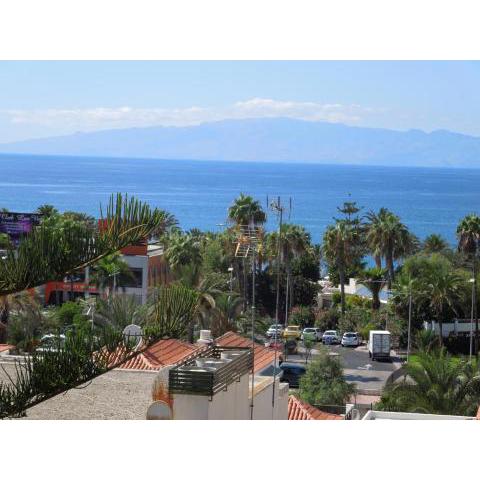 Apartment Jacaranda close to the beach, sea-view, pool, wifi, SAT-TV