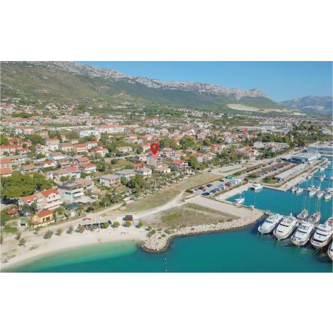 Apartment Kastel Gomilica with Sea View I