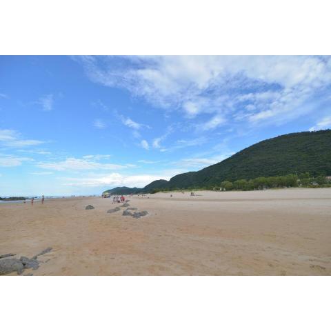 Apartment on the Trengandin beach