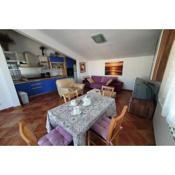 Apartment Relax for max 5 persons Funtana close to the beach