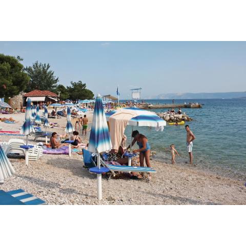 Apartments and rooms with parking space Crikvenica - 12305