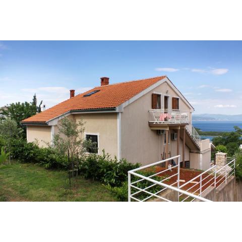 Apartments and rooms with WiFi Njivice, Krk - 5362