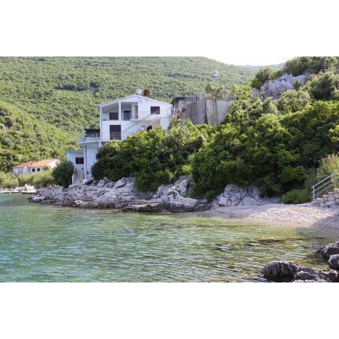 Apartments by the sea Cove Vela Prapratna (Peljesac) - 10106